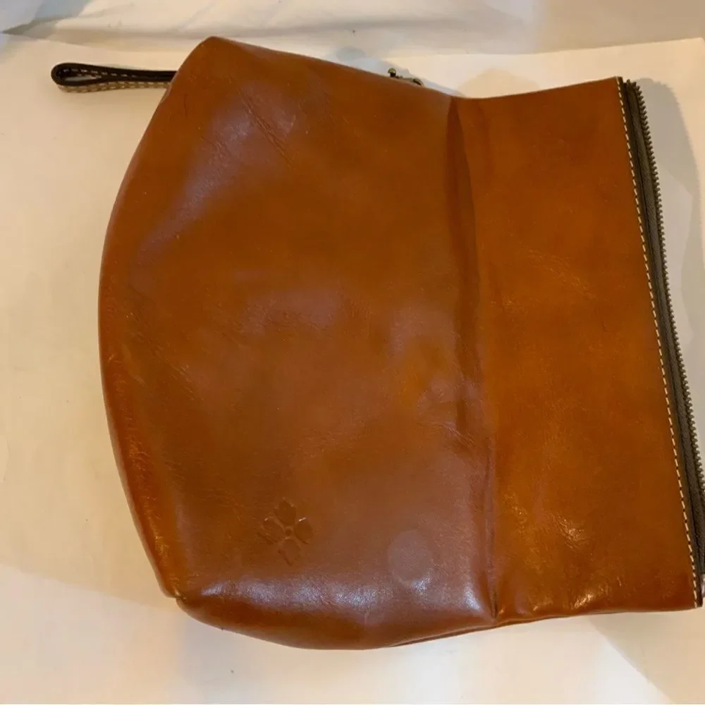 New PATRICIA NASH Fold Over Leather Wristlet Clutch Purse VALERIE TAN 9 1/2 x 5